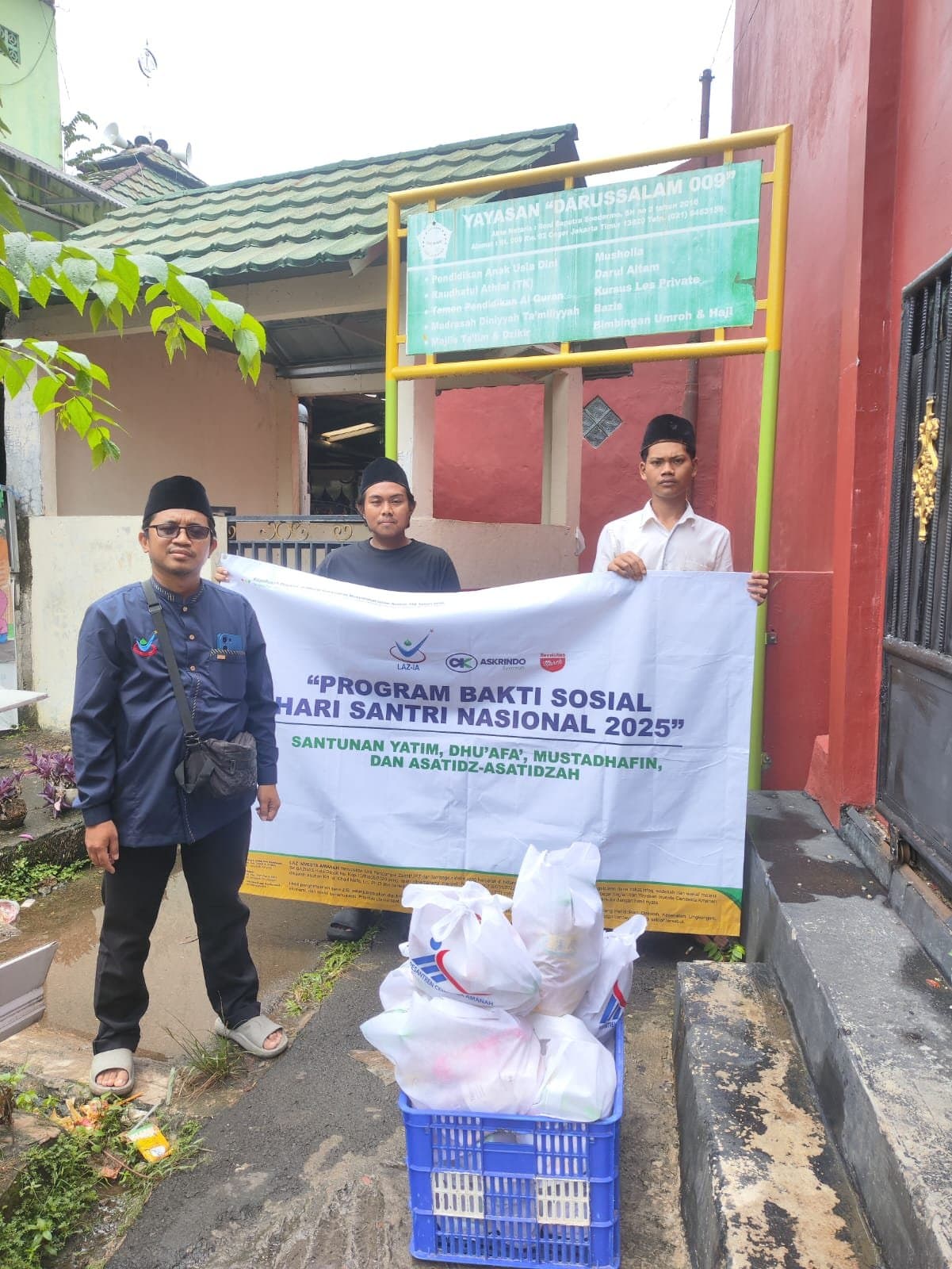 Muliakan Guru Ngaji, Amanah Zakat Salurkan Insentif dan Sembako untuk Puluhan Asatidz di Klapanunggal Bogor